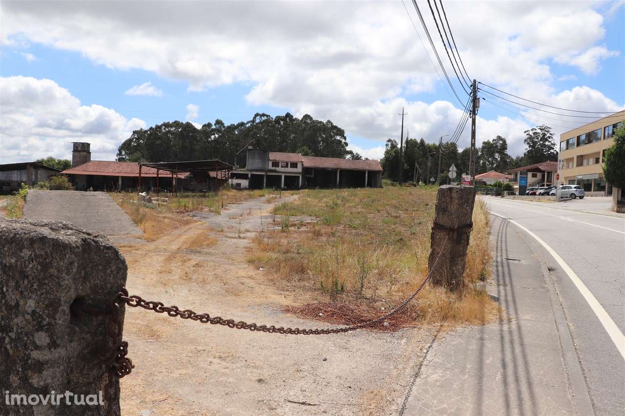 Armazém  Venda em Lustosa e Barrosas (Santo Estêvão),Lousada - Grande imagem: 3/25