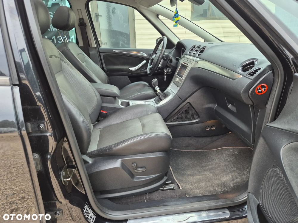 Ford S-Max 2.0 TDCi Titanium - 19