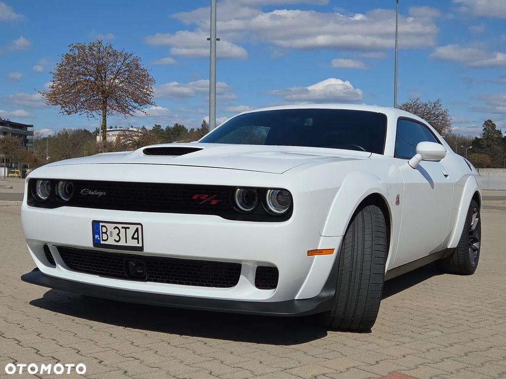 Dodge Challenger 6.4 Scat Pack Widebody - 1