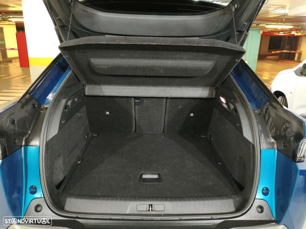 Peugeot E-3008 73 kWh Allure - 12