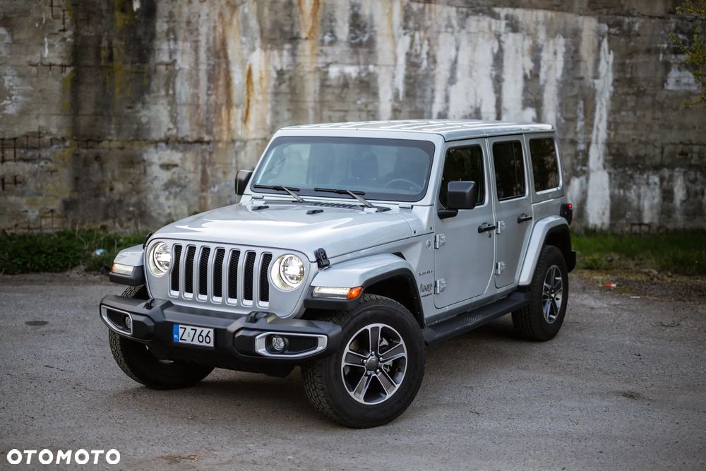 Jeep Wrangler Unlimited 3.6 Automatik Sahara - 2