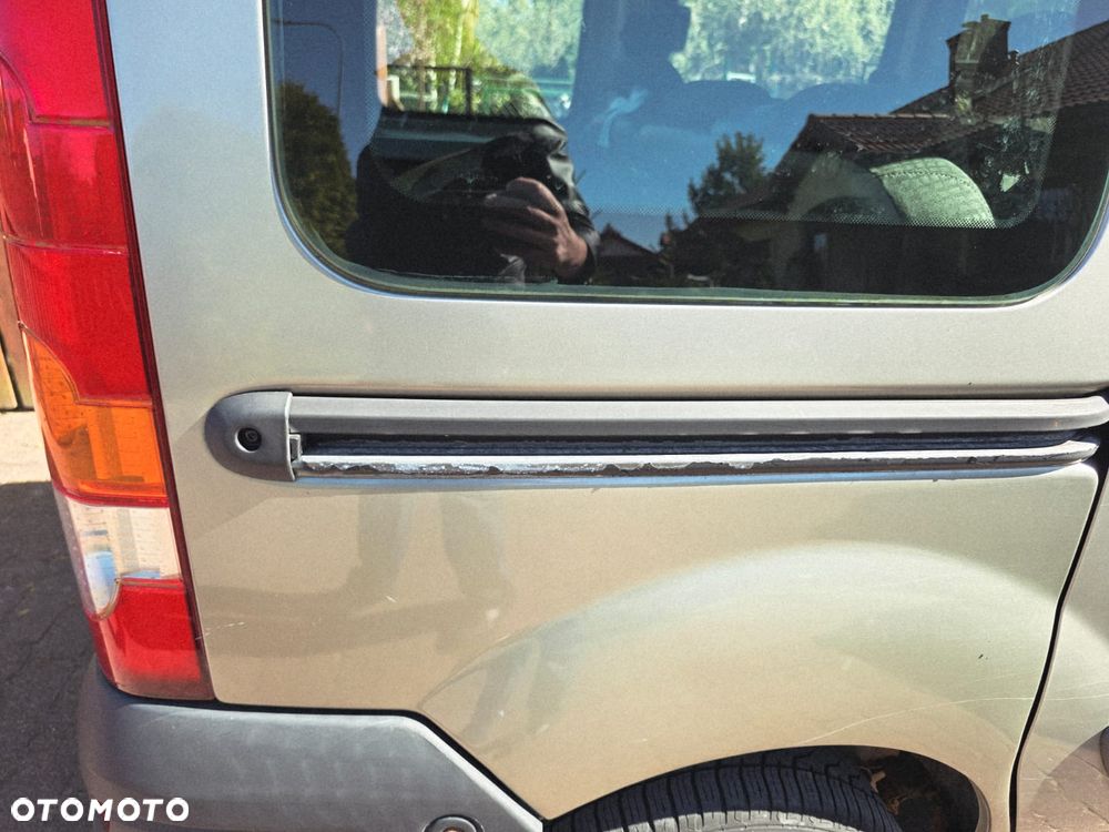 Renault Kangoo 1.6 16V Authentique 4x4 - 4