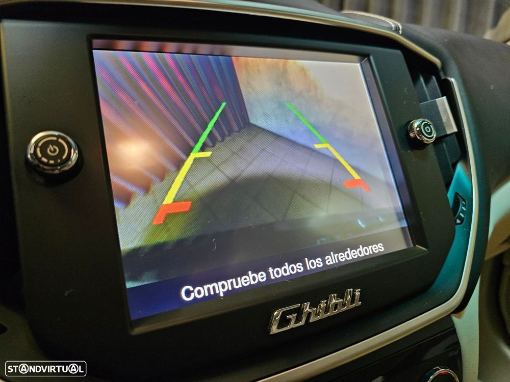 Maserati Ghibli 3.0 V6 S Q4 - 15