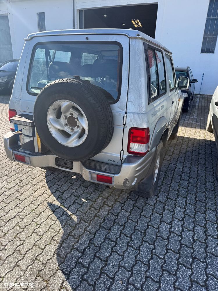 Hyundai Galloper - 3