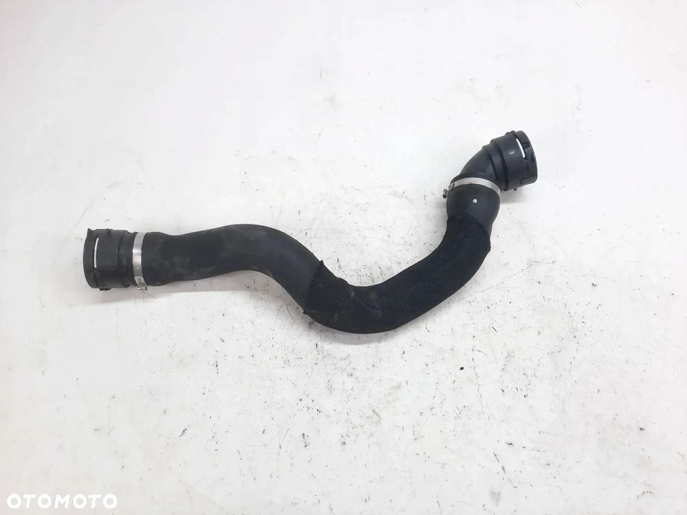 WĄŻ RURA PRZEWÓD WODY JAGUAR XE X760 2.0 D GX73-8260-AC - 3