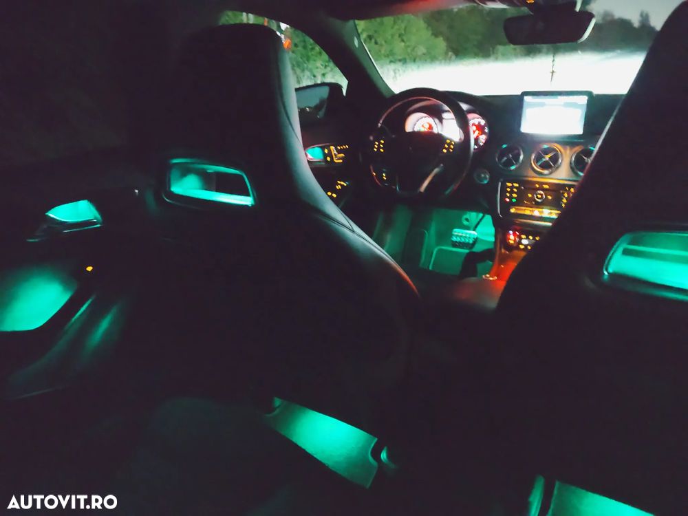 Mercedes-Benz CLA 220 - 8