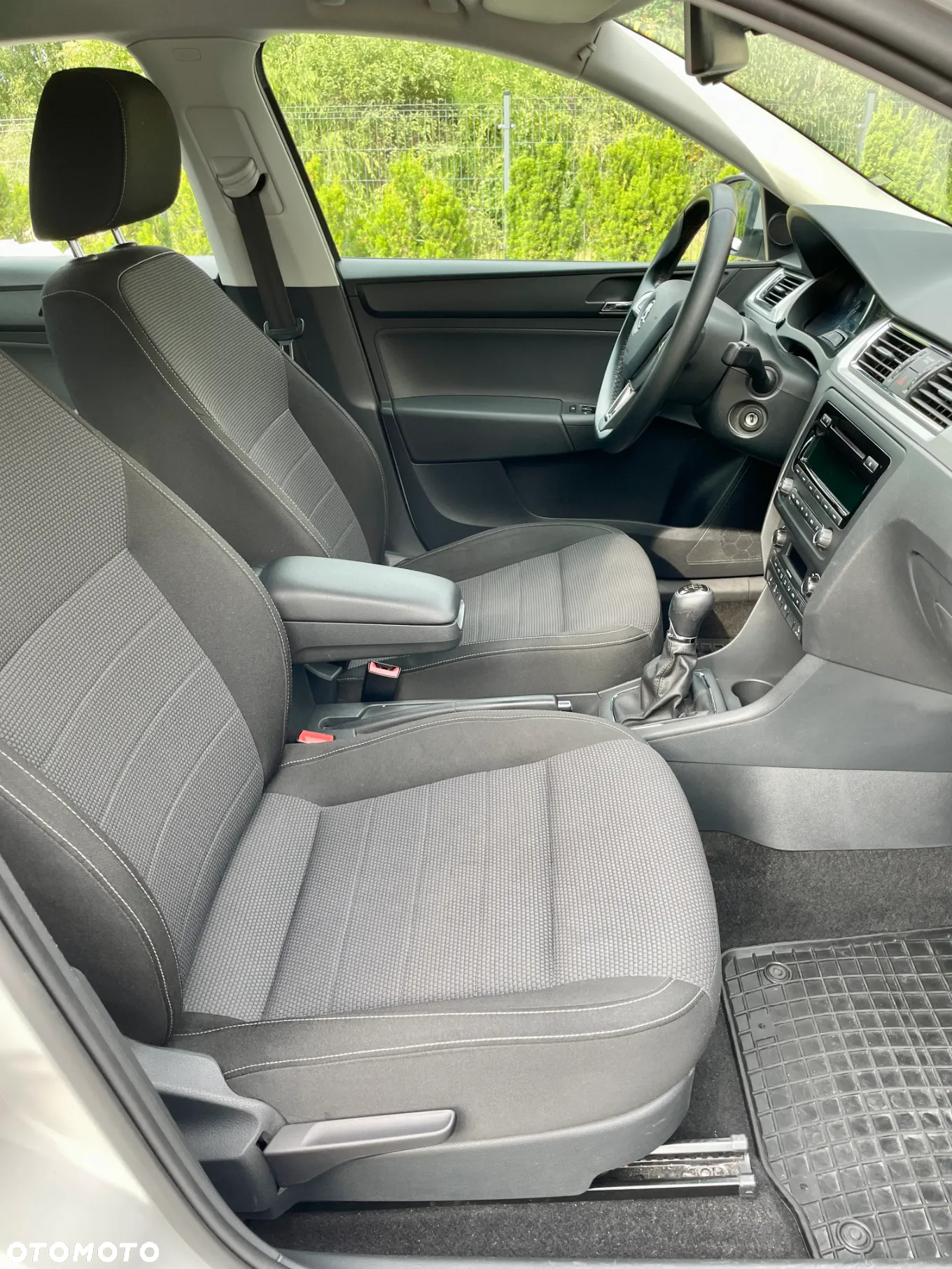 Skoda RAPID 1.6 TDI DPF Elegance Max - 20