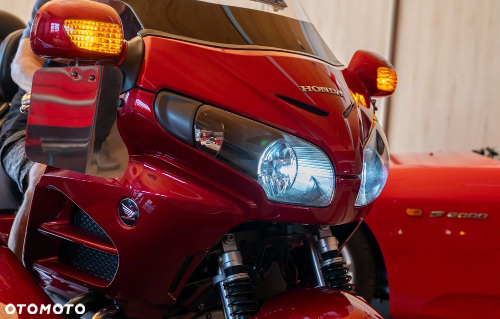 Honda GL - 22