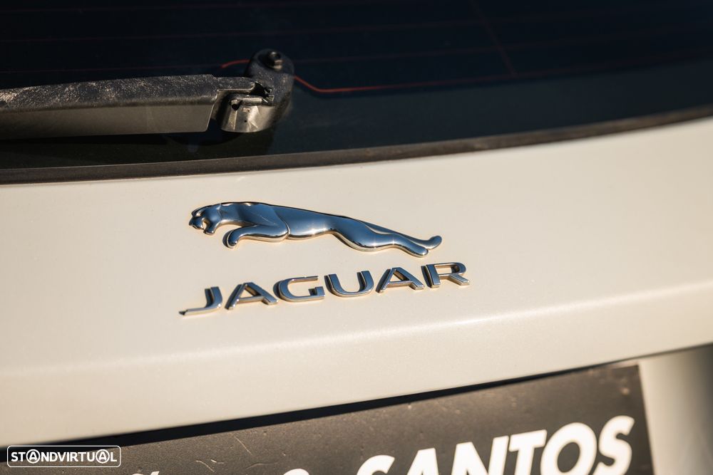 Jaguar F-Pace 2.0 i4D Pure - 57