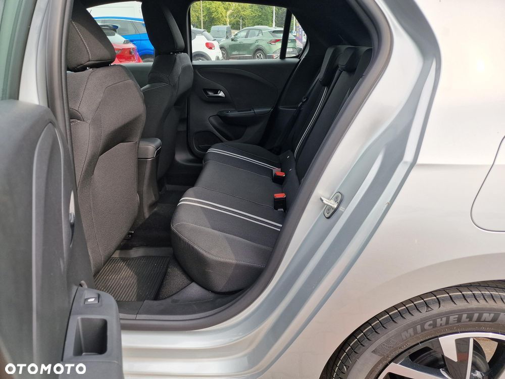 Opel Corsa 1.2 T GS S&S - 11