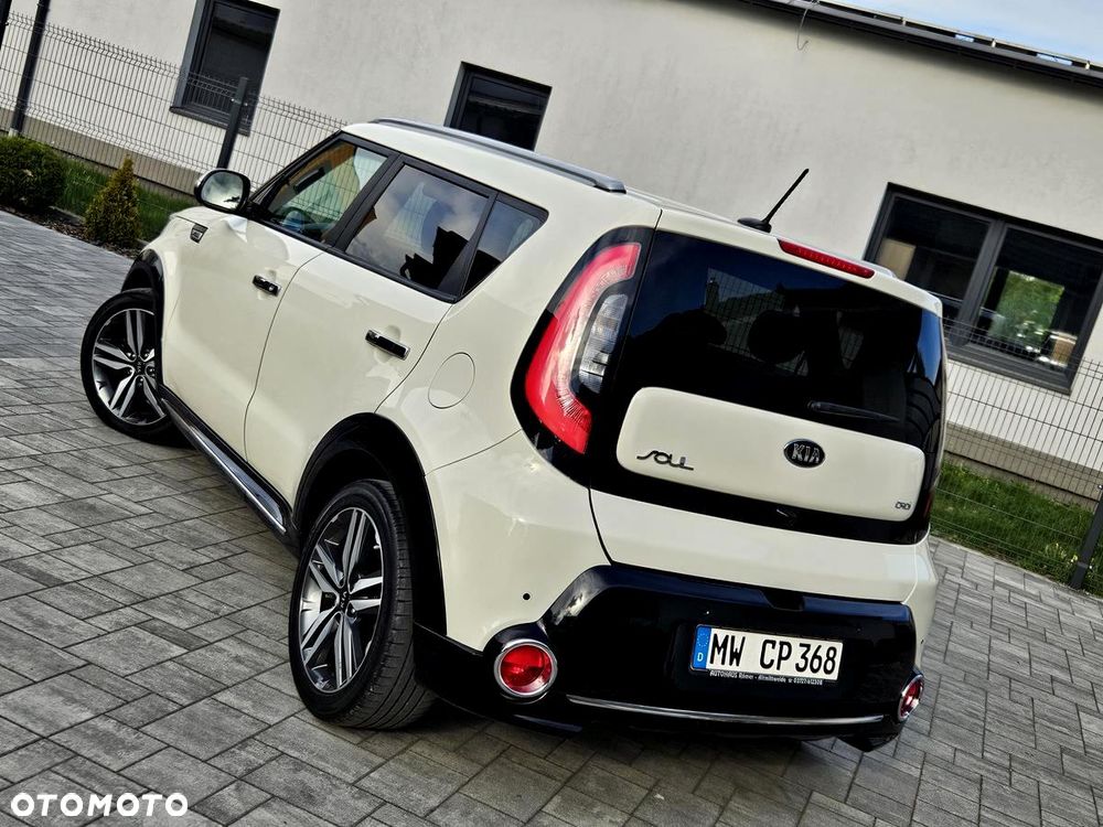 Kia Soul 1.6 CRDI Dream Team Edition - 8