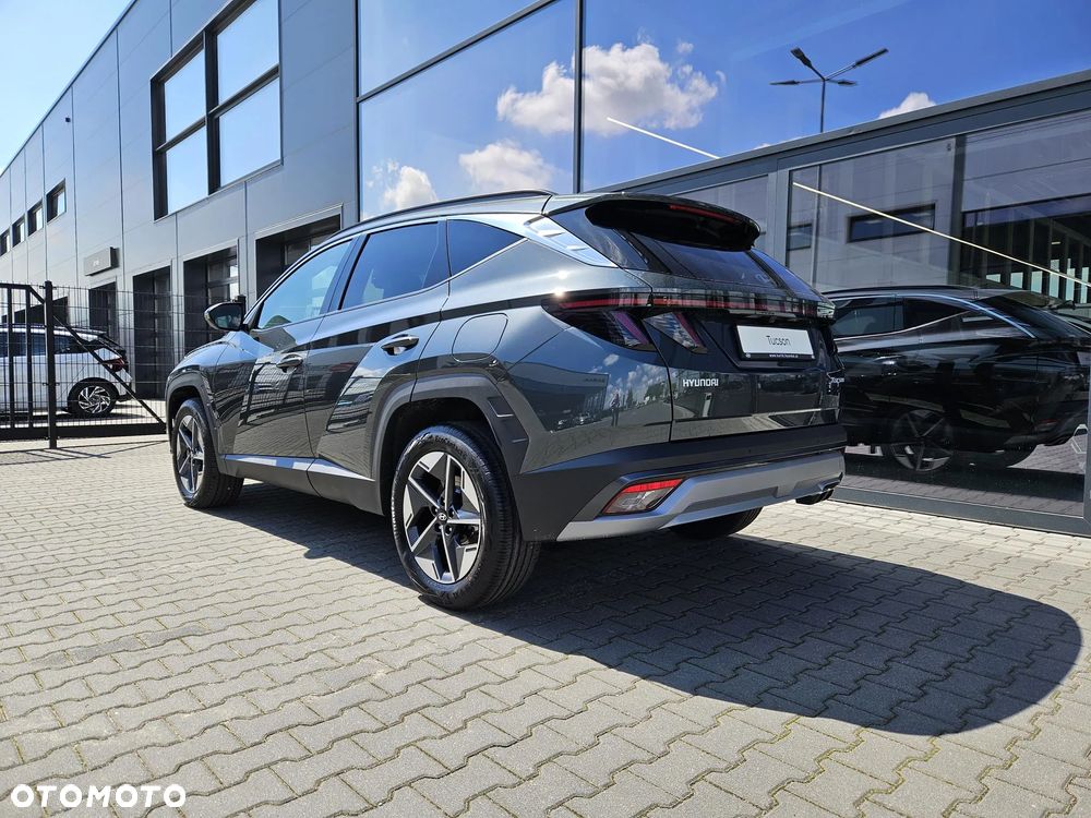 Hyundai Tucson 1.6 T-GDi HEV Smart 4WD - 8
