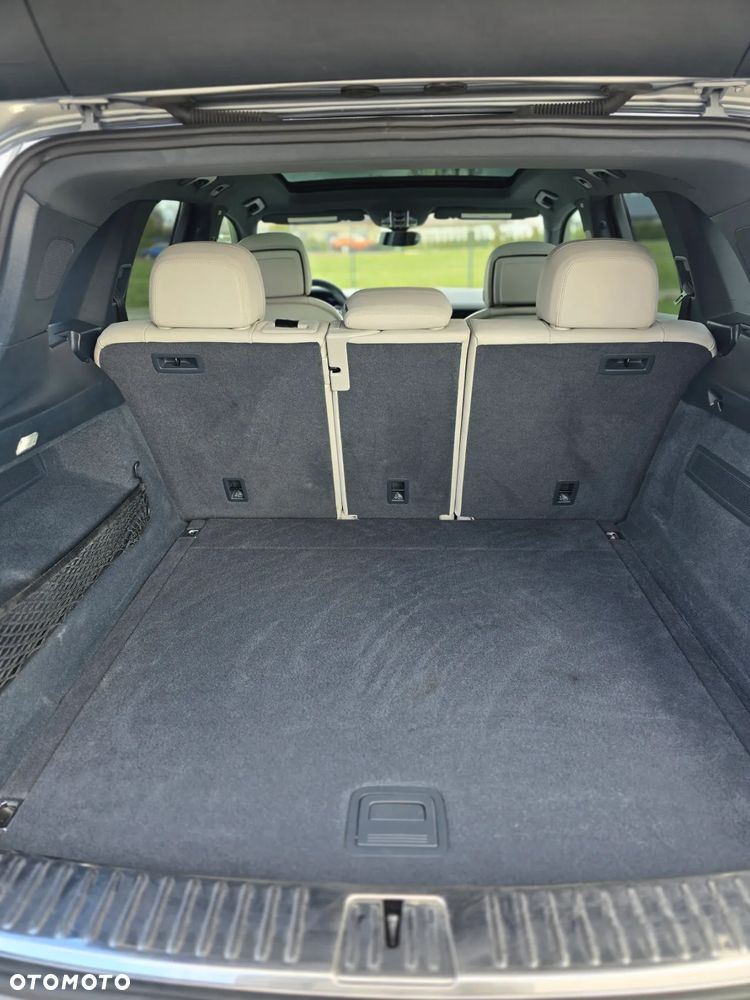 Porsche Cayenne Platinum Edition - 25