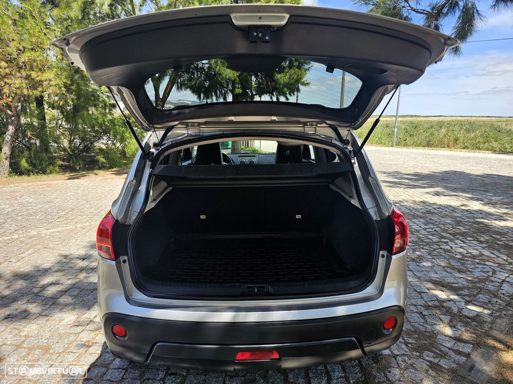 Nissan Qashqai 1.6 Tekna Premium 18 - 9