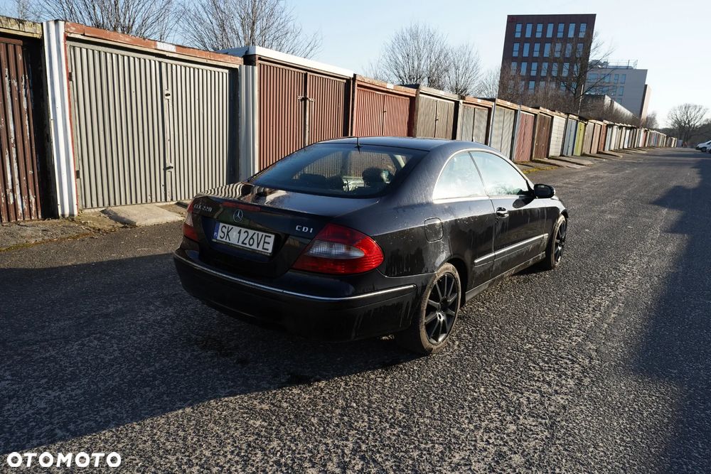 Mercedes-Benz CLK 220 CDI Automatik Elegance - 4