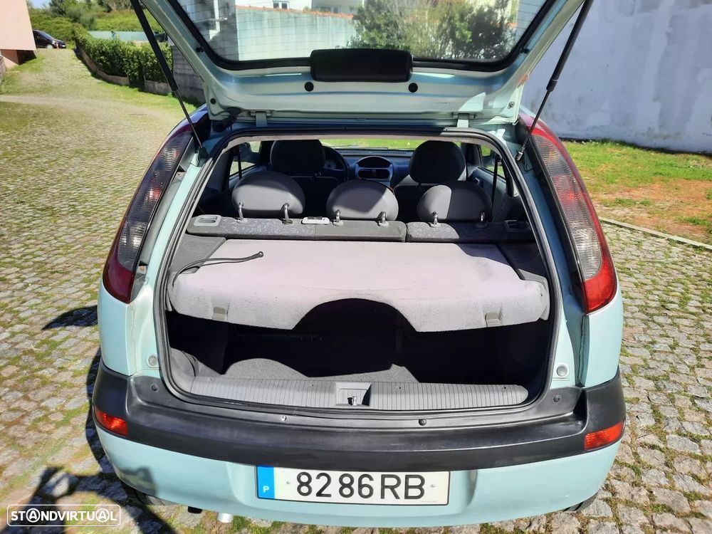 Opel Corsa 1.2 16V Sport - 12