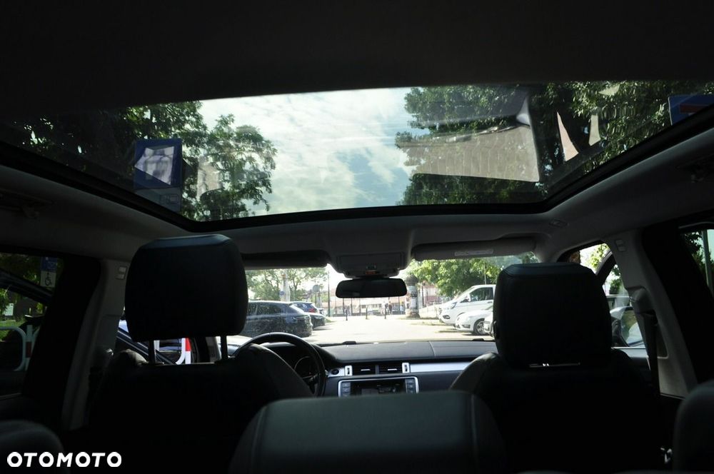 Land Rover Range Rover Evoque - 12