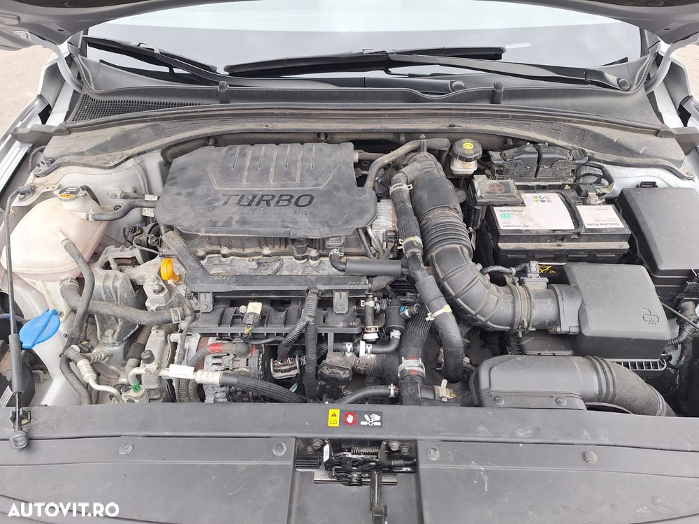 Hyundai i30 Fastback 1.5 T-GDI MHEV 160CP Highway - 18