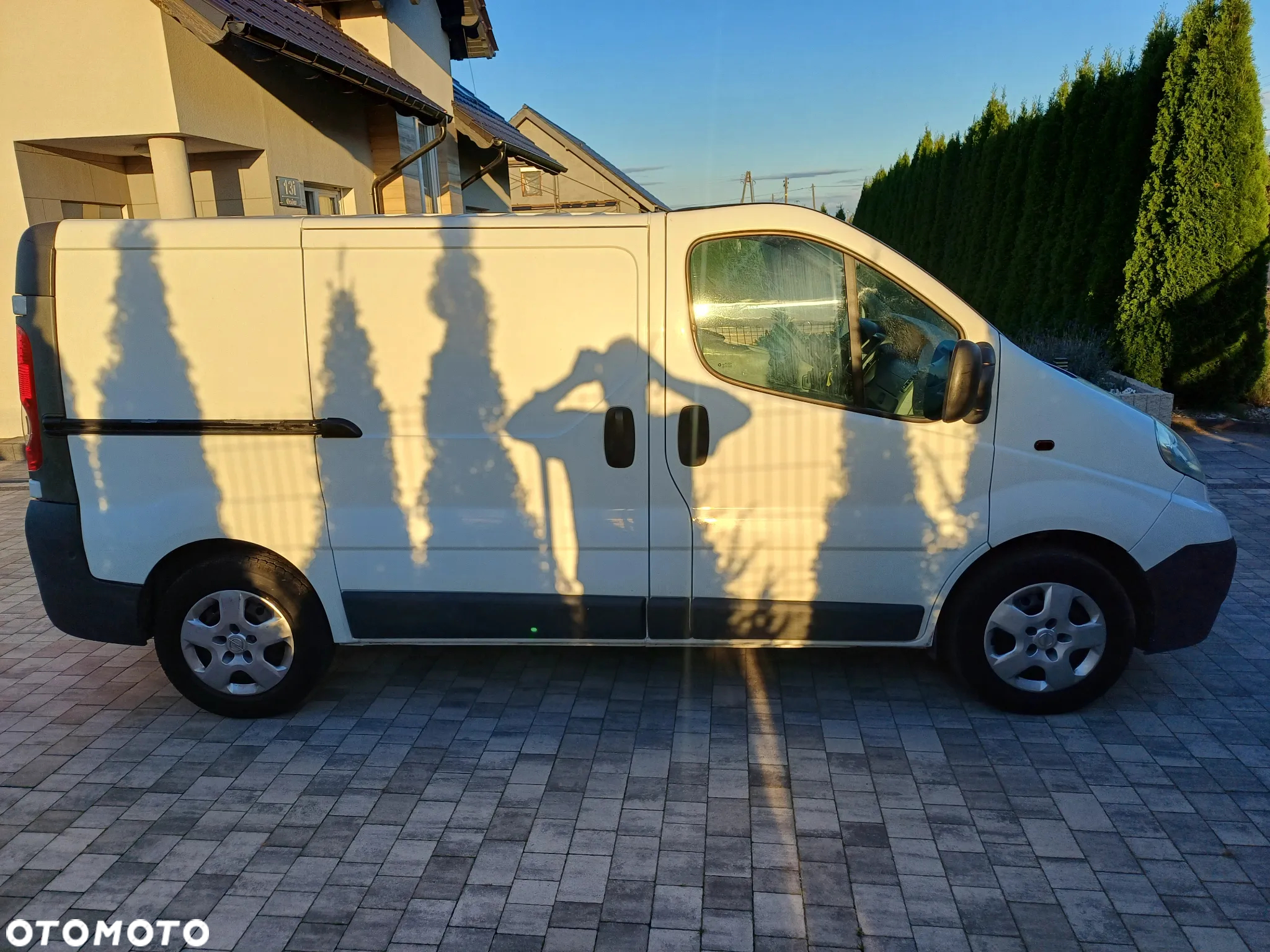 Opel VIVARO - 8
