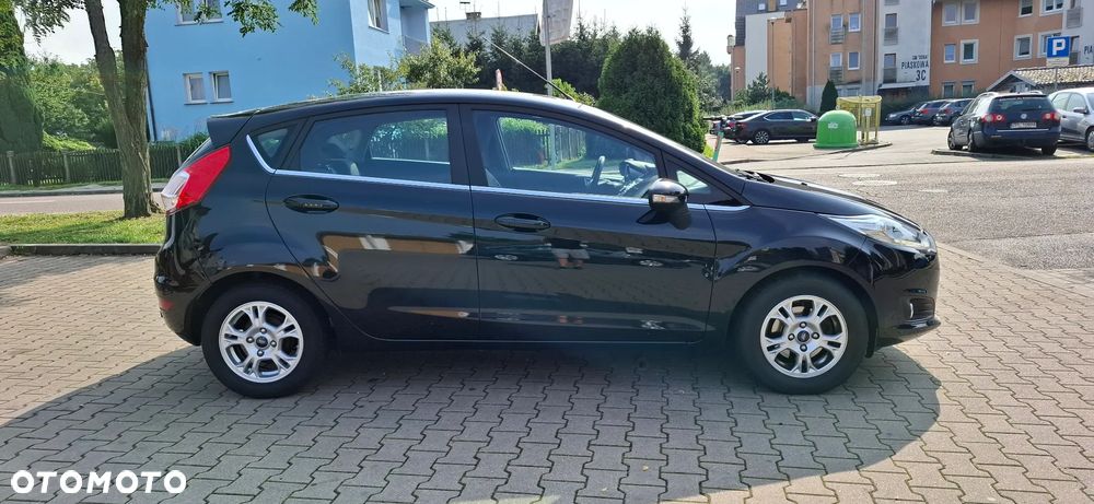 Ford Fiesta 1.5 TDCi Silver X Plus 2 (Titan.) - 4