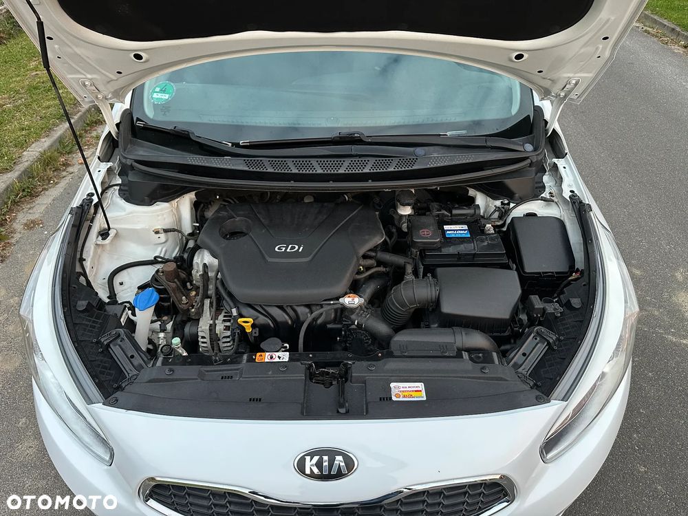Kia Ceed 1.6 GDI Edition 7 - 16