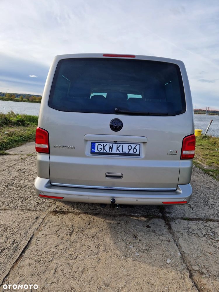 Volkswagen Multivan - 7