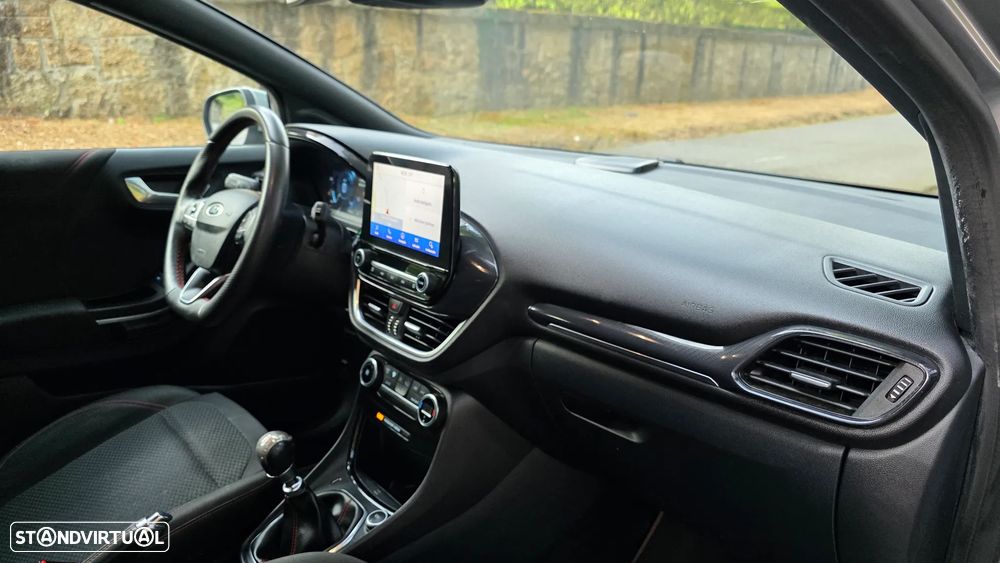 Ford Puma 1.0 EcoBoost Hybrid ST-LINE DESIGN - 11