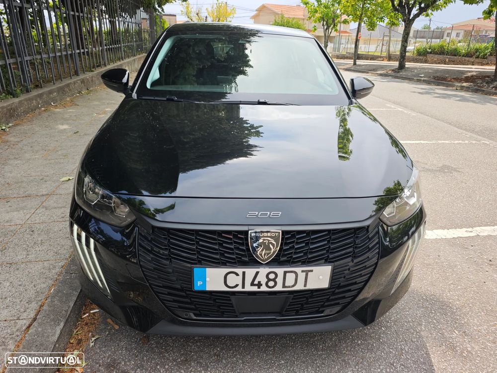 Peugeot e-208 Allure - 4