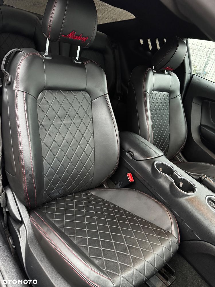 Ford Mustang 2.3 EcoBoost - 24