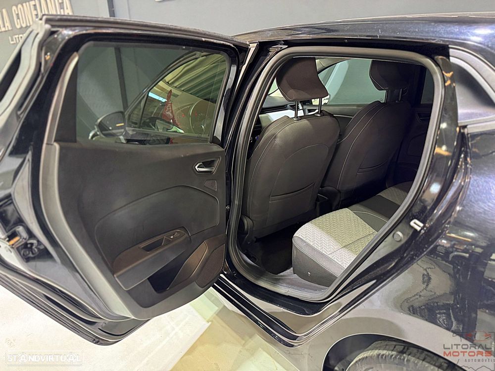 Renault Clio 1.0 TCe Techno - 15