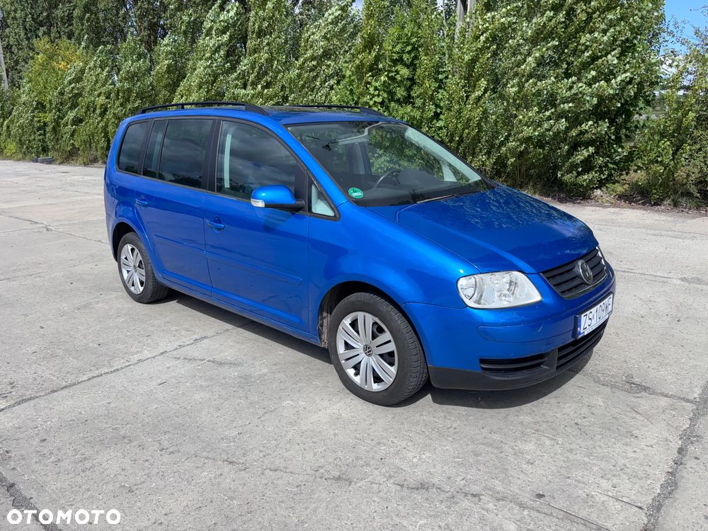 Volkswagen Touran 1.6 FSI - 3