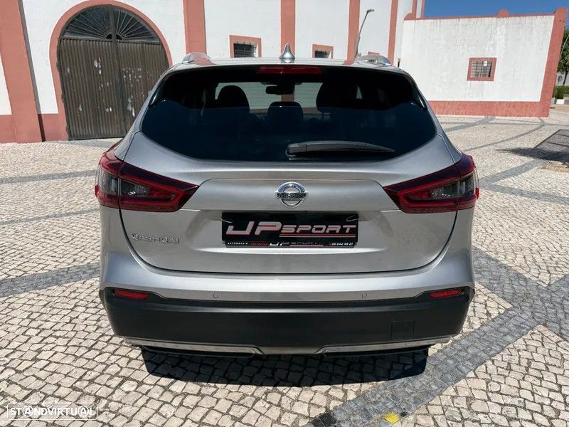 Nissan Qashqai 1.5 dCi N-Connecta J18+Led - 5
