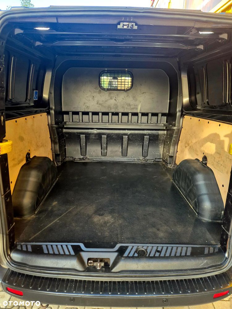 Ford Transit Custom - 8
