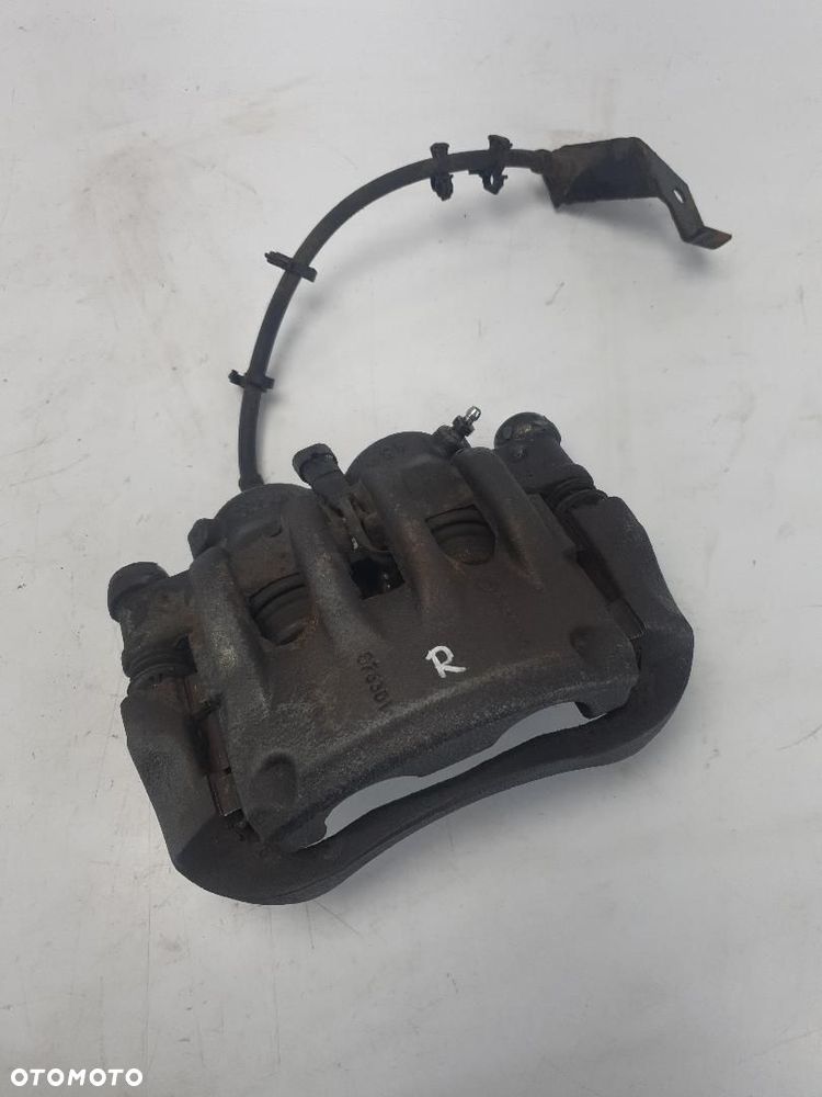 ZACISK TYŁ BREMBO PRAWY JARZMO IVECO DAILY 4 70C 378301 - 1