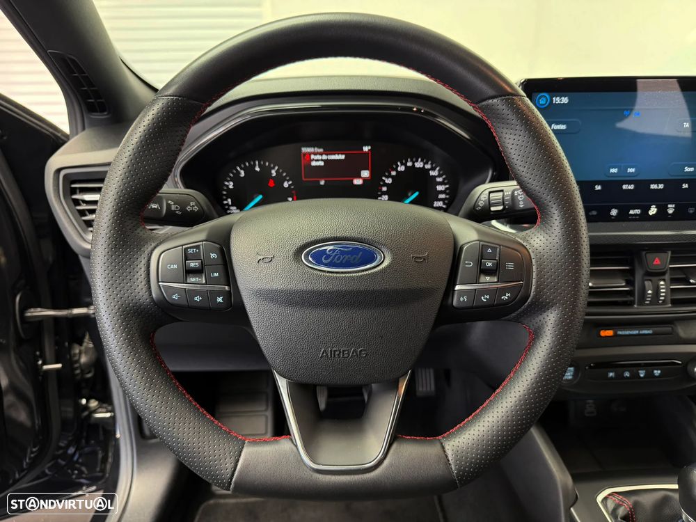 Ford Focus 1.0 EcoBoost MHEV ST-Line - 13