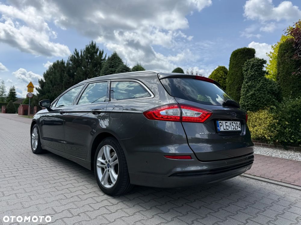 Ford Mondeo - 22