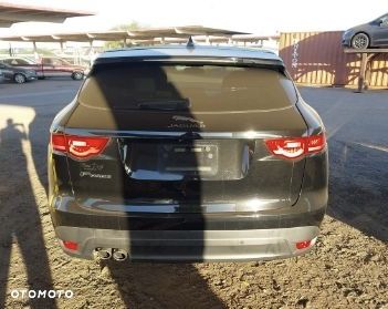 Jaguar F-Pace D200 AWD R-Dynamic Black - 4