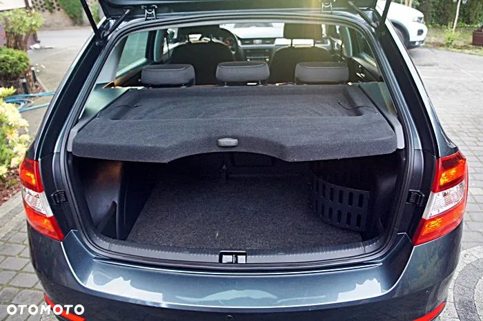 Skoda RAPID 1.4 TSI DSG Ambition - 25