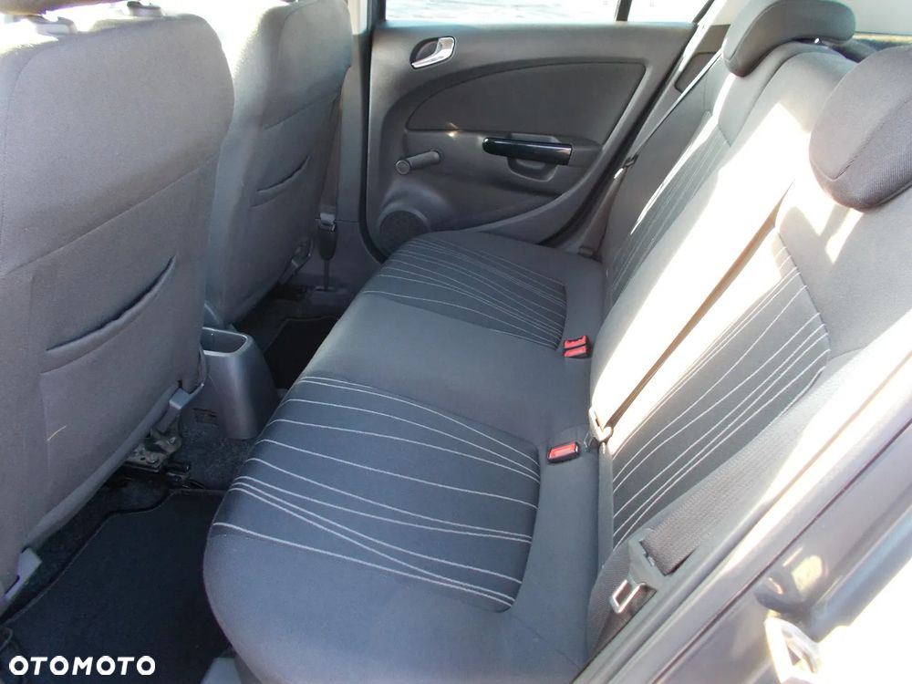 Opel Corsa 1.2 16V Enjoy - 16