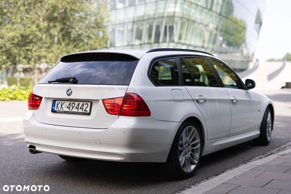 BMW Seria 3 318d DPF - 7