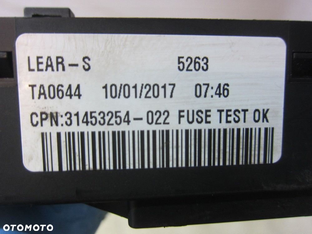 VOLVO XC90 II XC 90 SKRZYNKA BEZPIECZNIKÓW RAMKA RODZIELACZ PRĄDU 31473571 - 6