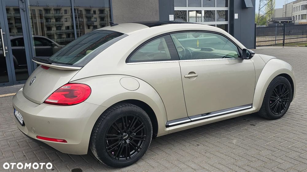 Volkswagen Beetle 1.4 TSI BMT Design DSG - 12