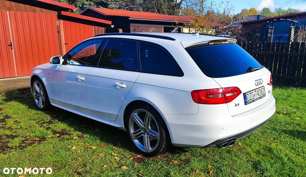 Audi A4 Avant 2.0 TDI DPF quattro S tronic S line Sportpaket - 8