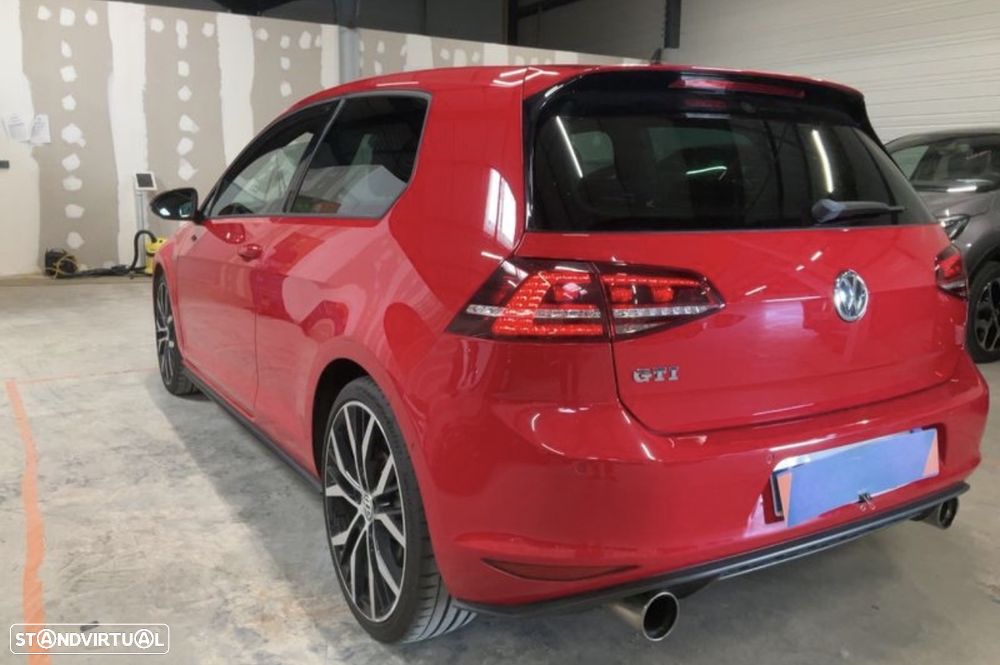 VW Golf 2.0 TSi GTi DSG Performance - 3