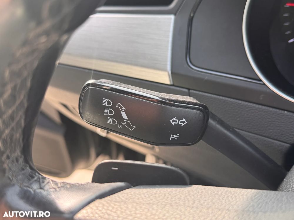 Volkswagen Passat - 13