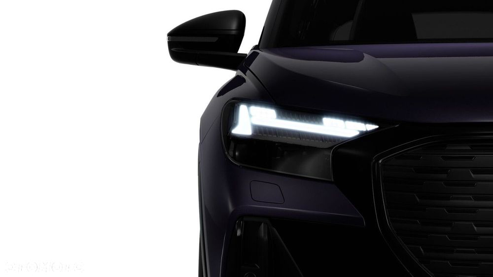 Audi Q4 e-tron - 8