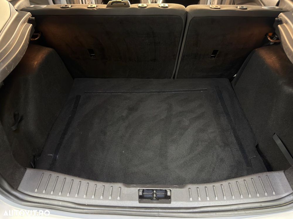 Ford Focus 1.6 TDCi Trend - 14