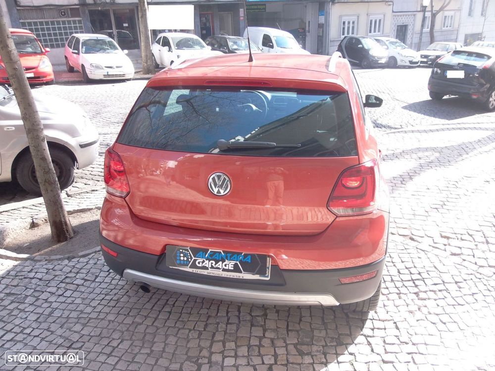 VW Polo 1.6 TDI Trendline DSG - 4