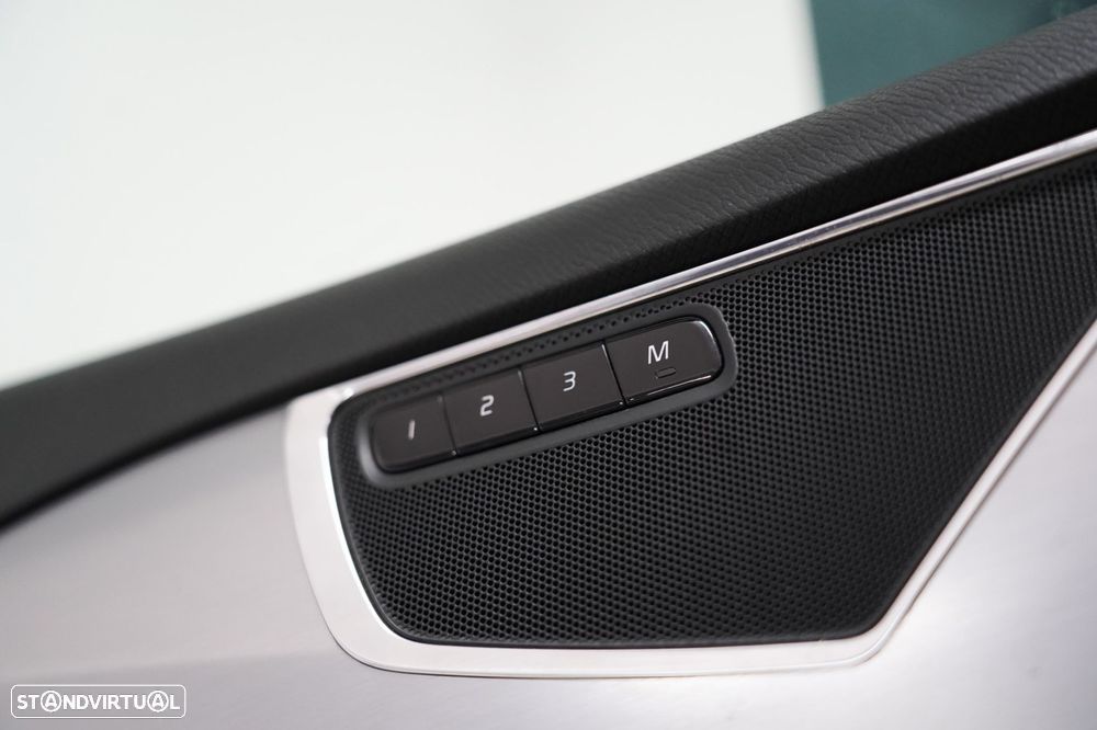 Volvo XC 90 2.0 D4 Momentum - 20