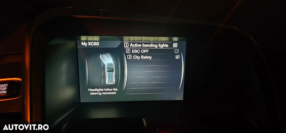 Volvo XC 60 D5AWD Summum - 20